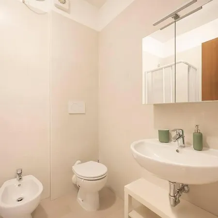 Erica Flat- Splendido Bilocale Con Terrazza Apartment